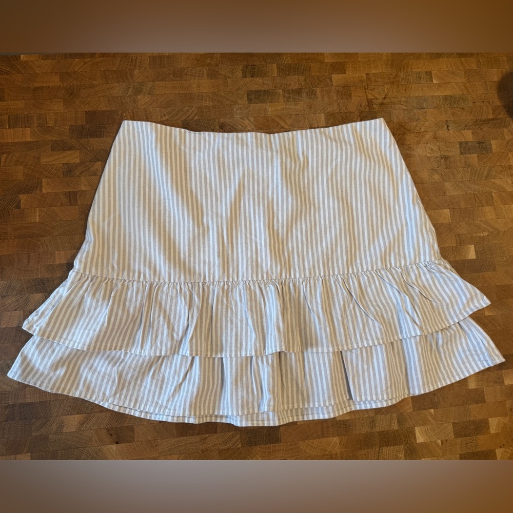 Design Lab Lord & Taylor Beige and White Striped Mini Skirt